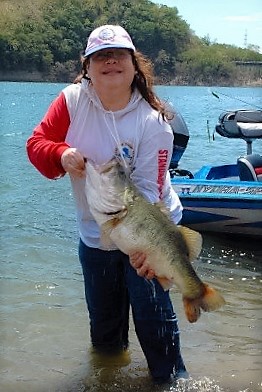 philippine record 4.62 kg bass